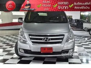 2018 Hyundai H-1 2.5 Touring Van