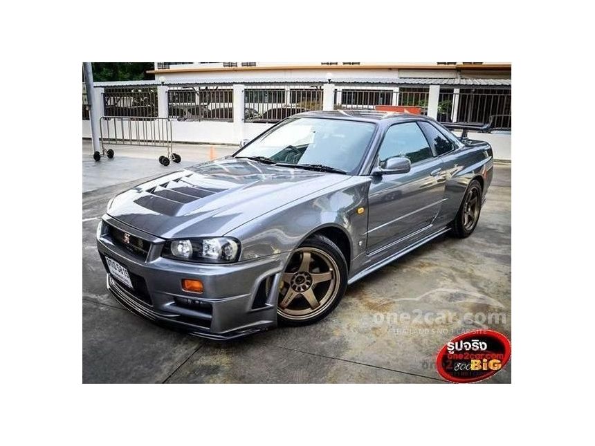 Nissan skyline 2005