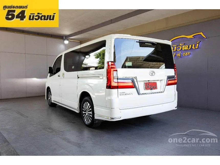 2020 Toyota Majesty Premium Van