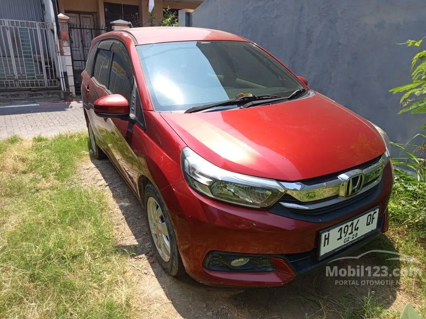 Jual Mobil Honda Mobilio 2017 E 1.5 di Jawa Tengah Automatic MPV Merah Rp 175.000.000