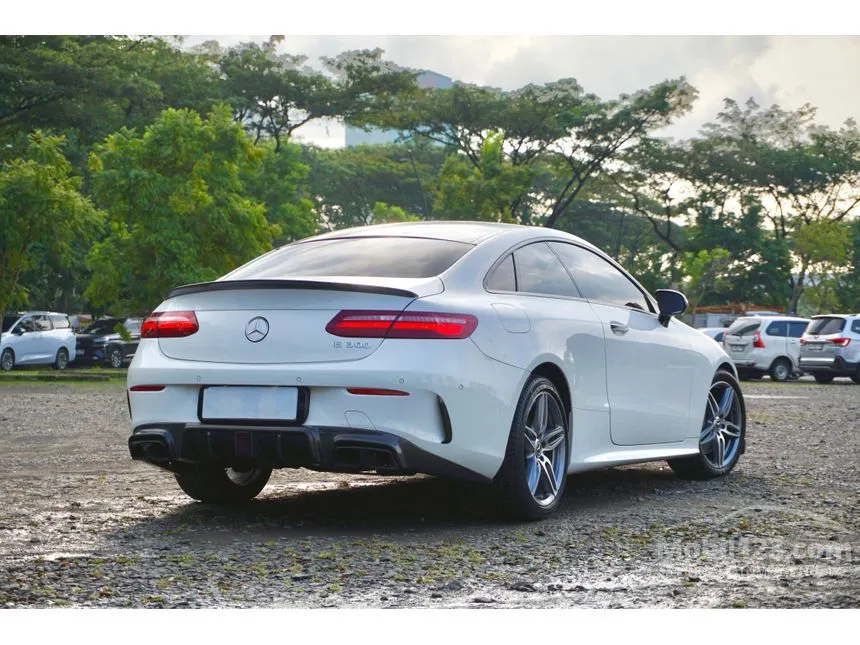 2018 Mercedes-Benz E300 AMG Line Sedan