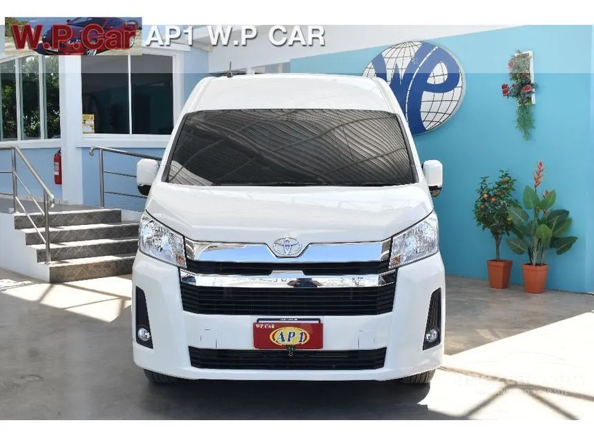 2024 Toyota Commuter Van