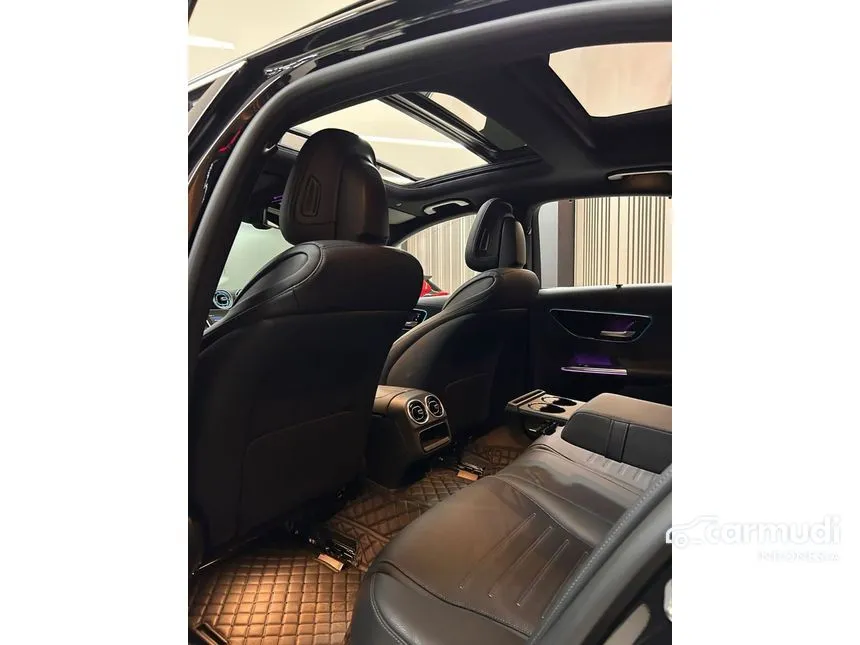 2023 Mercedes-Benz C300 AMG Line Sedan