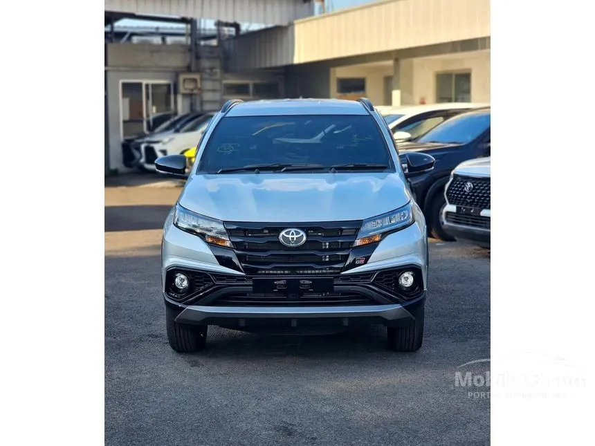 2026 Toyota Veloz V HEV MPV