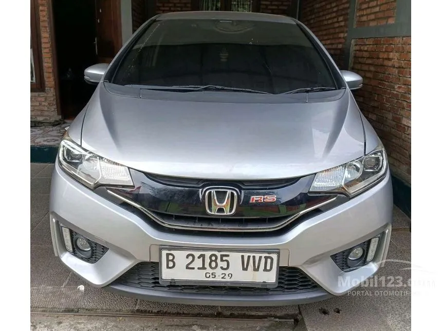 Jual Mobil Honda Jazz 2016 RS 1.5 di Jawa Barat Automatic Hatchback Silver Rp 187.000.000