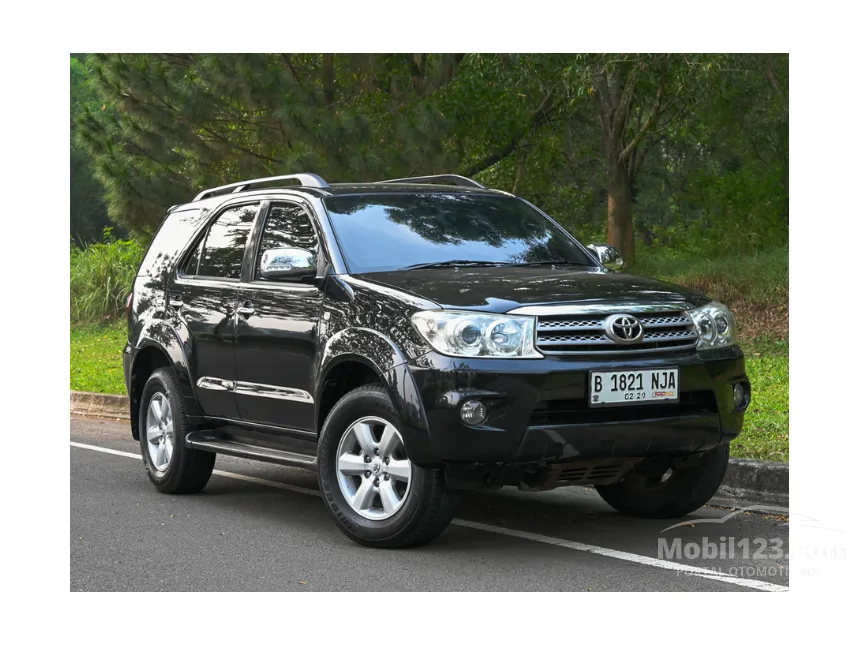 Jual Mobil Toyota Fortuner 2009 G 2.5 di DKI Jakarta Manual SUV Putih Rp 171.000.000