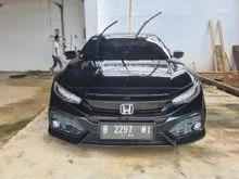 2018 Honda Civic E HB 1.5 TURBO