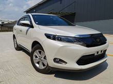 2014 Toyota Harrier 2.0 Elegance SUV