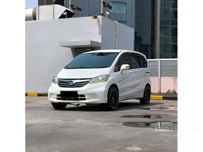 Jual Mobil Honda Freed 2012 Power Sliding Door 1.5 di DKI Jakarta Automatic MPV Putih Rp 154.000.000