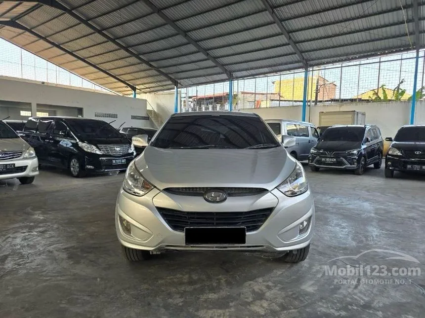 Jual Mobil Hyundai Tucson 2013 GLS 2.0 di Sumatera Utara Automatic SUV Silver Rp 105.000.000
