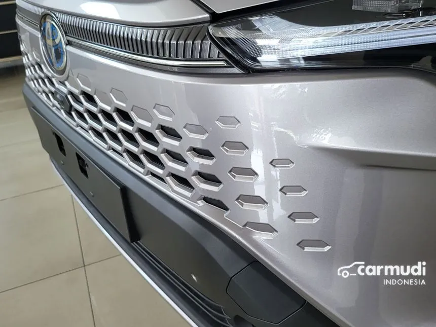 2025 Toyota Corolla Cross Hybrid SUV