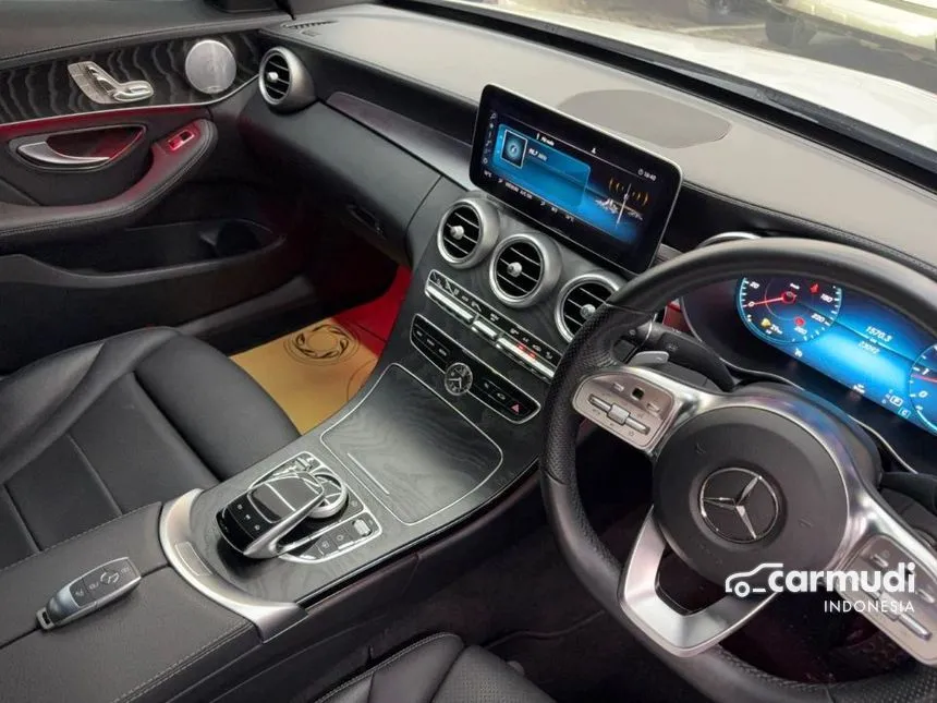 2019 Mercedes-Benz C300 AMG Line Sedan