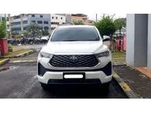 2024 Toyota Kijang Innova Zenix 2.0 V (Premium Color) MPV putih km 34 ribuan