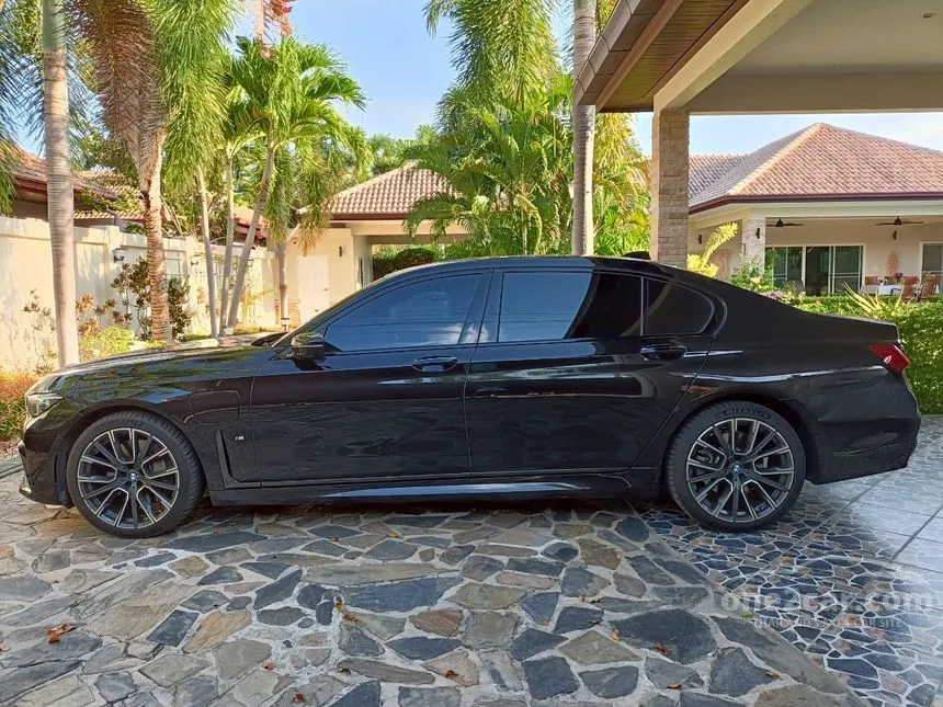 2021 BMW 745Le xDrive M Sport Sedan