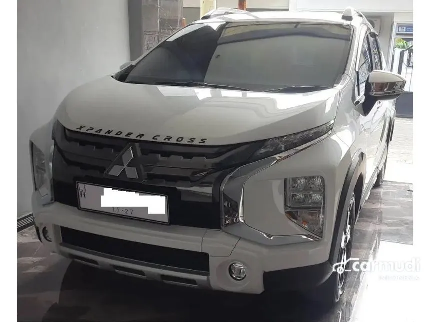 Jual Mobil Mitsubishi Xpander 2020 CROSS Premium Package 1.5 di Jawa Timur Automatic Wagon Putih Rp 260.000.000