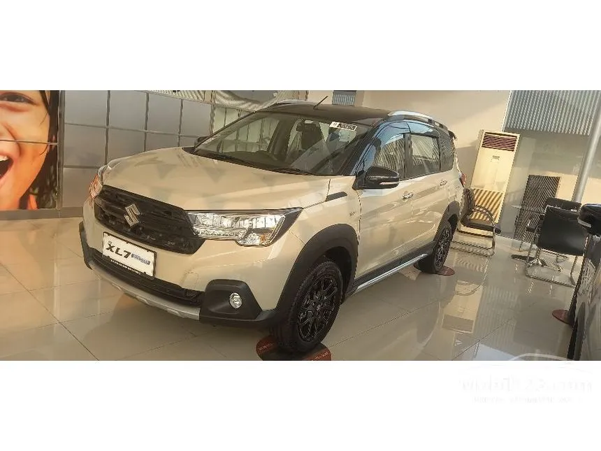 Jual Mobil Suzuki XL7 2024 ALPHA Hybrid 1.5 di Jawa Barat Automatic Wagon Putih Rp 199.978.000
