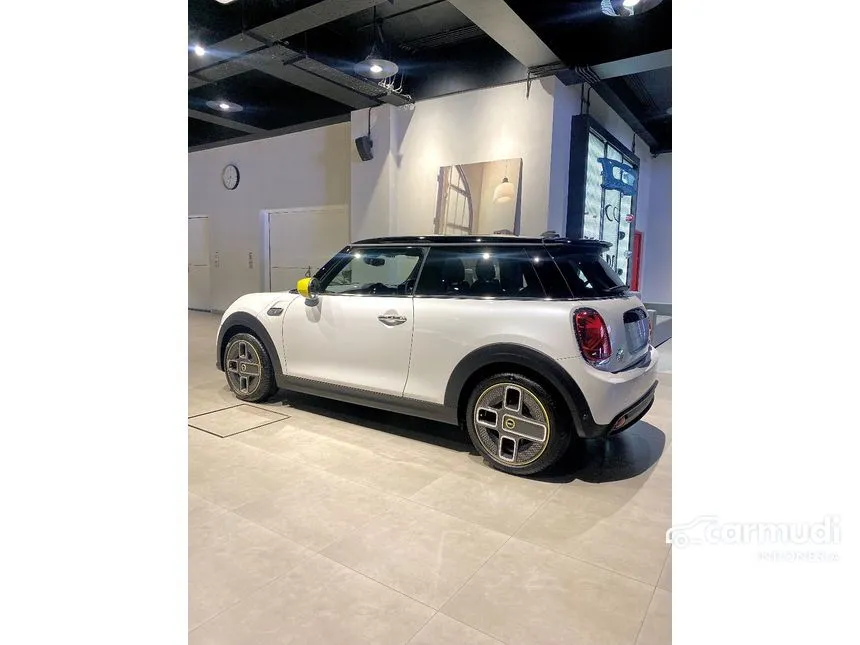 2024 MINI Cooper S Electric Level 3 Hatchback