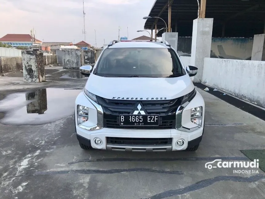Jual Mobil Mitsubishi Xpander 2021 CROSS Premium Package 1.5 di Jawa Barat Automatic Wagon Putih Rp 228.000.000