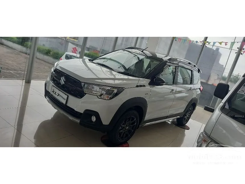 Jual Mobil Suzuki XL7 2024 Alpha Hybrid 1.5 di Jawa Barat Automatic SUV Putih Rp 243.833.880