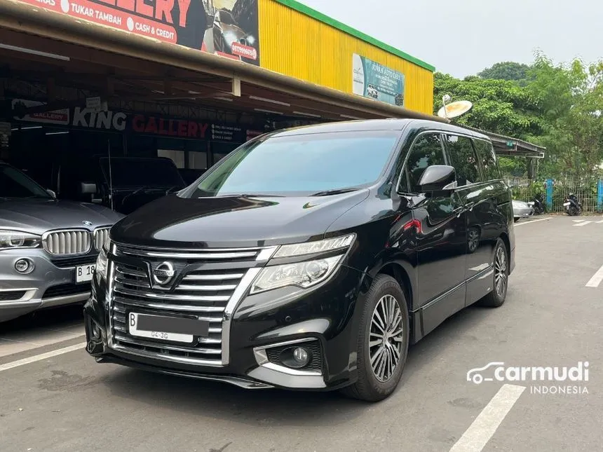 2014 Nissan Elgrand Highway Star MPV