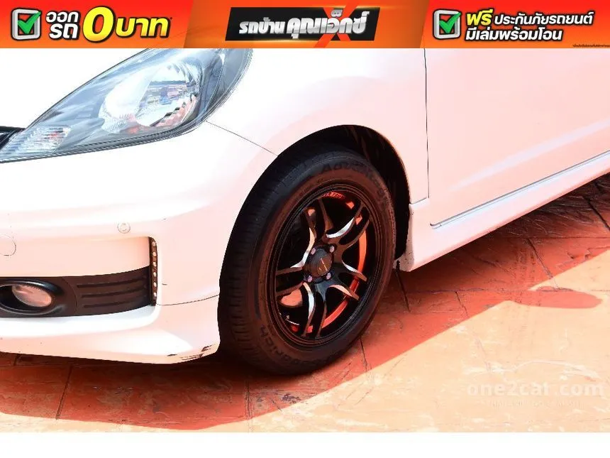 2013 Honda JAZZ SV Hatchback