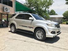 2012 Toyota Fortuner 3.0 (ปี 12-15) V SUV AT