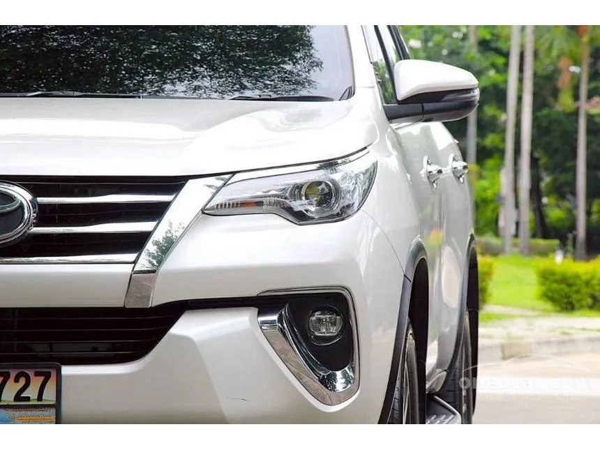 2019 Toyota FORTUNER V SUV