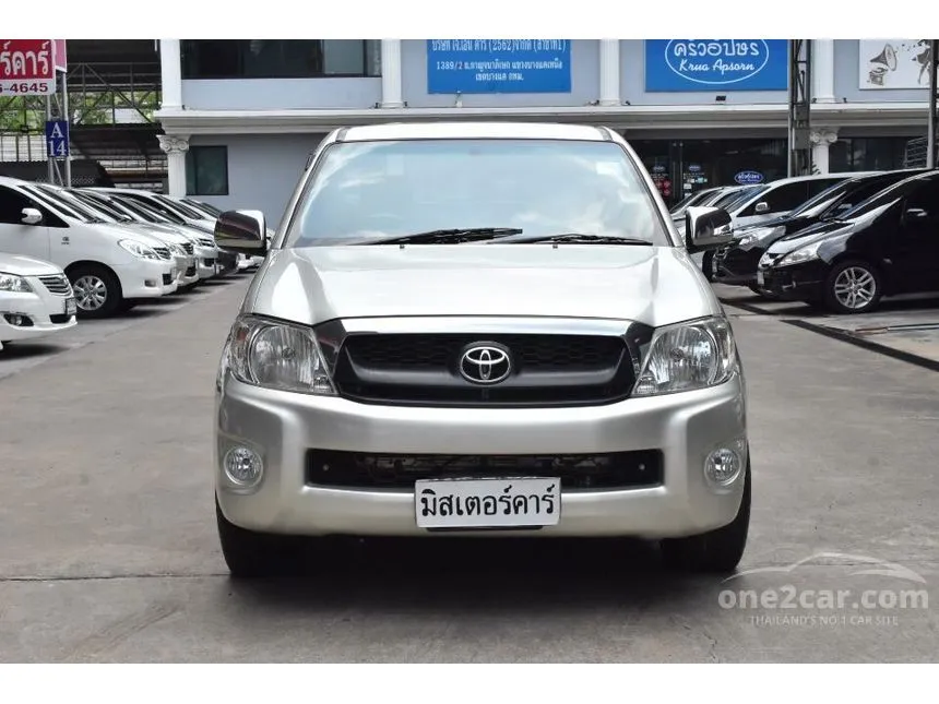 2011 Toyota Hilux Vigo J Pickup