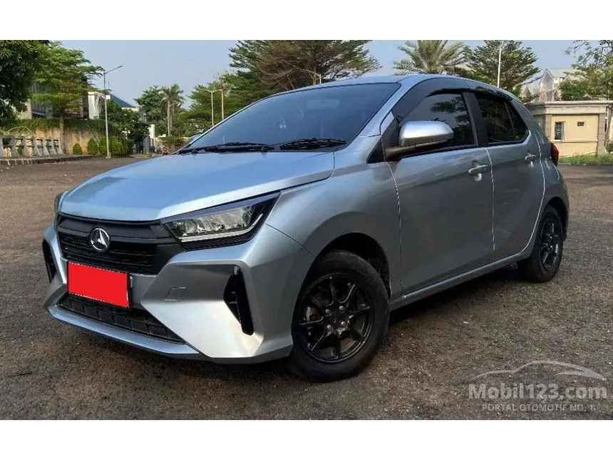 Jual Mobil Daihatsu Ayla 2024 R 1.2 di Banten Manual Hatchback Silver Rp 129.000.000