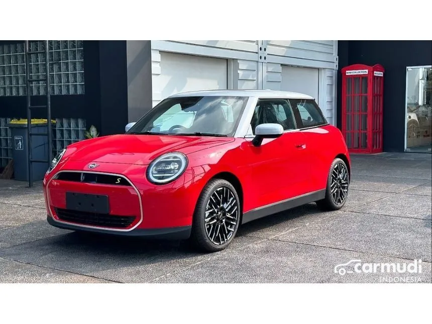 Jual Mobil MINI Cooper 2024 Cooper SE di DKI Jakarta Automatic Hatchback Merah Rp 1.076.000.000