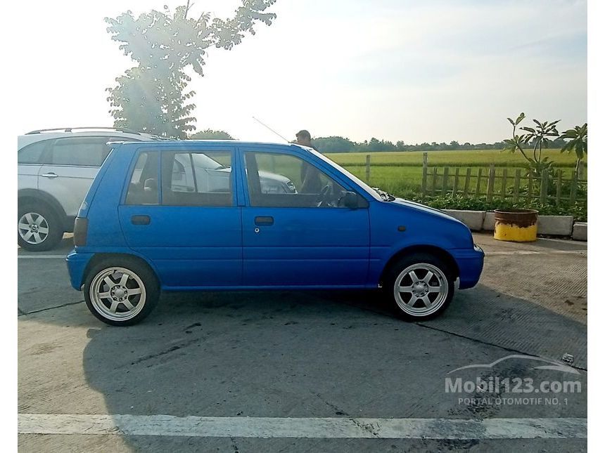 Jual Mobil Daihatsu Ceria 2002 KX 0.8 di Jawa Timur Manual Hatchback