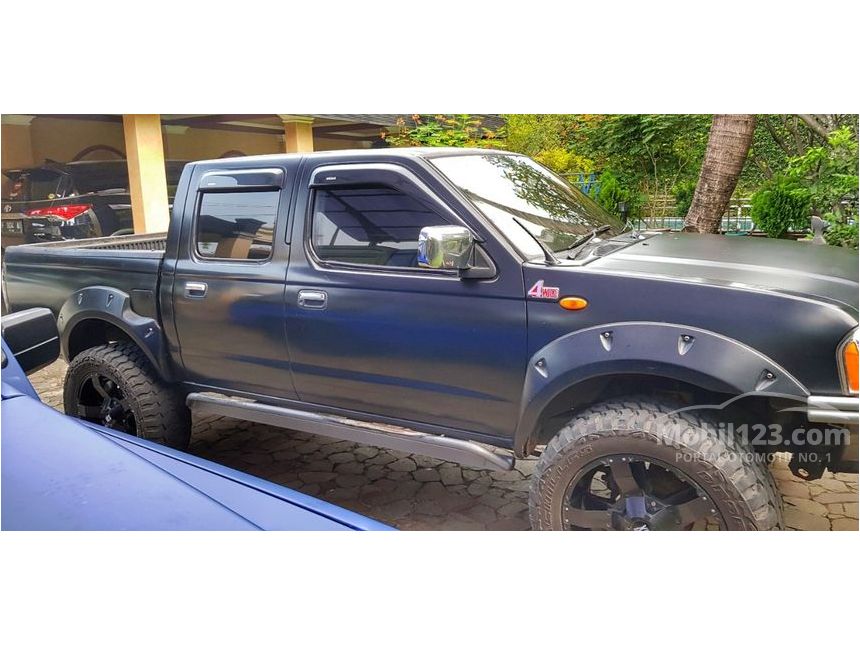 Jual Mobil  Nissan  Frontier 2002 Navara 3 0 di Jawa Barat 