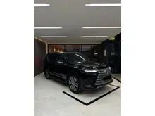 2022 Lexus LX 600 3.4 SUV AT 7-Seater Black on Beige Odo 29 Rb (TERMURAH)