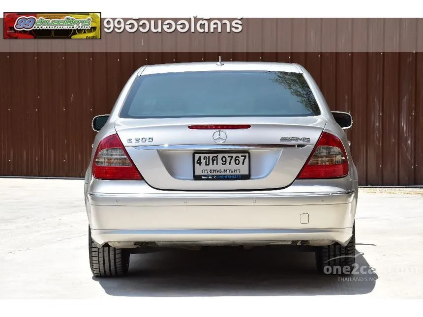 2010 Mercedes-Benz E200 NGT Sedan