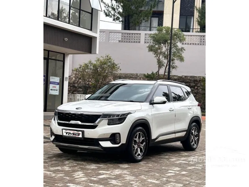 2021 KIA Seltos EX SUV