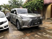 2016 Lexus LX570 5.7 Sport titanium grey int beige very mint condition