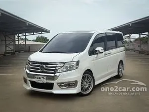 2013 Honda STEPWGN 2.0 Spada EL Wagon