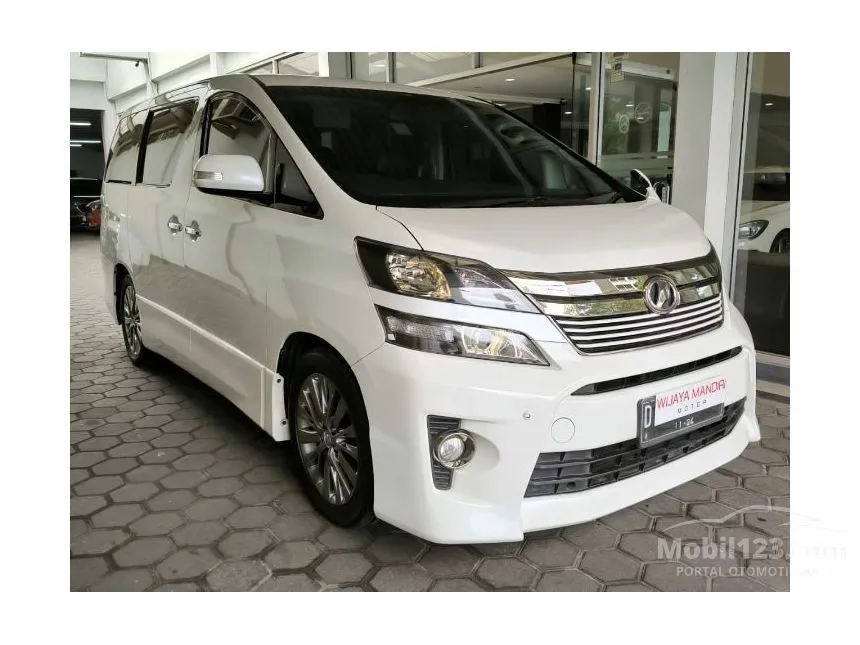 Jual Mobil Toyota Vellfire 2014 Z 2.4 di Jawa Barat Automatic Van Wagon Putih Rp 370.000.000