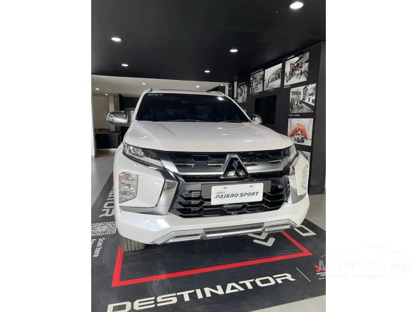 2025 Mitsubishi Pajero Sport Dakar Ultimate 4X4 SUV