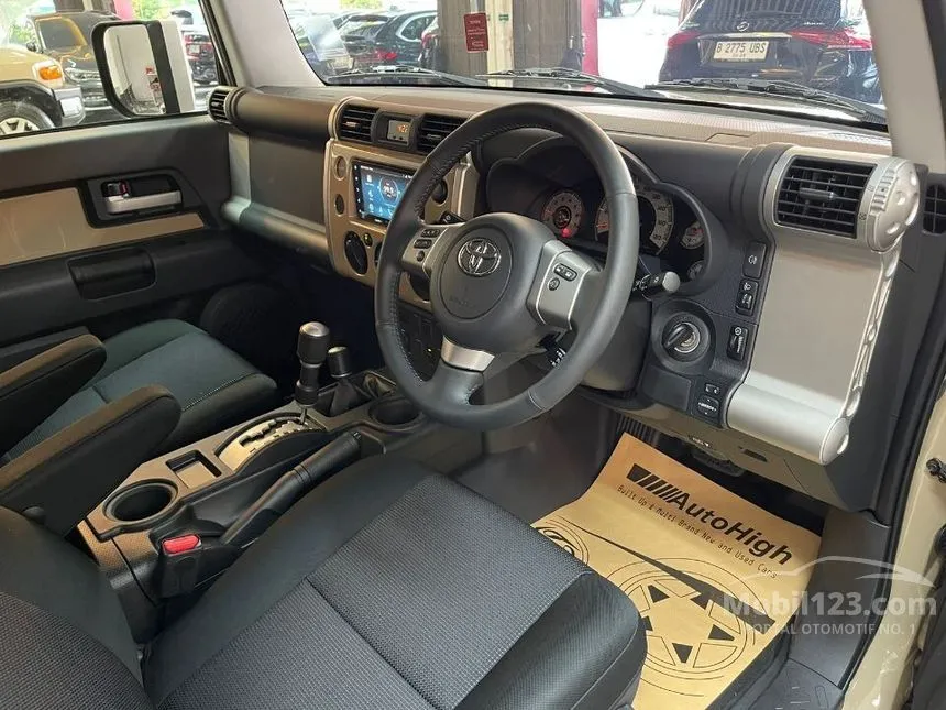 2023 Toyota FJ Cruiser SUV