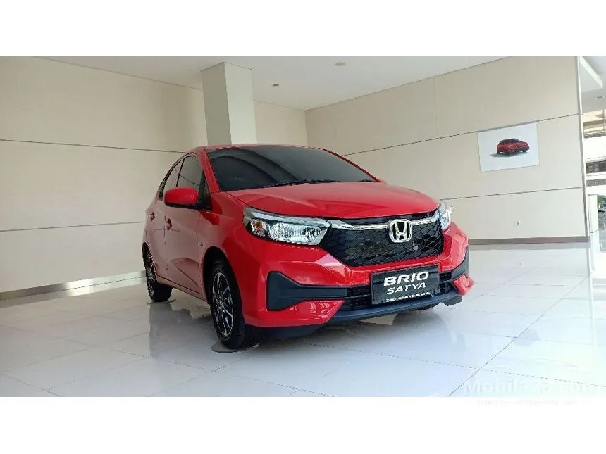 Jual Mobil Honda Brio 2023 E Satya 1.2 di Jawa Barat Automatic Hatchback Merah Rp 150.900.000