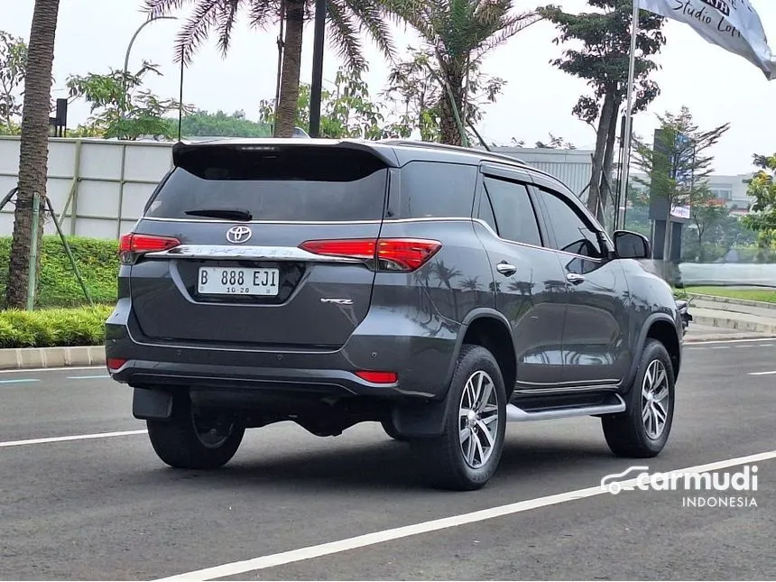 2018 Toyota Fortuner VRZ 4X2 SUV