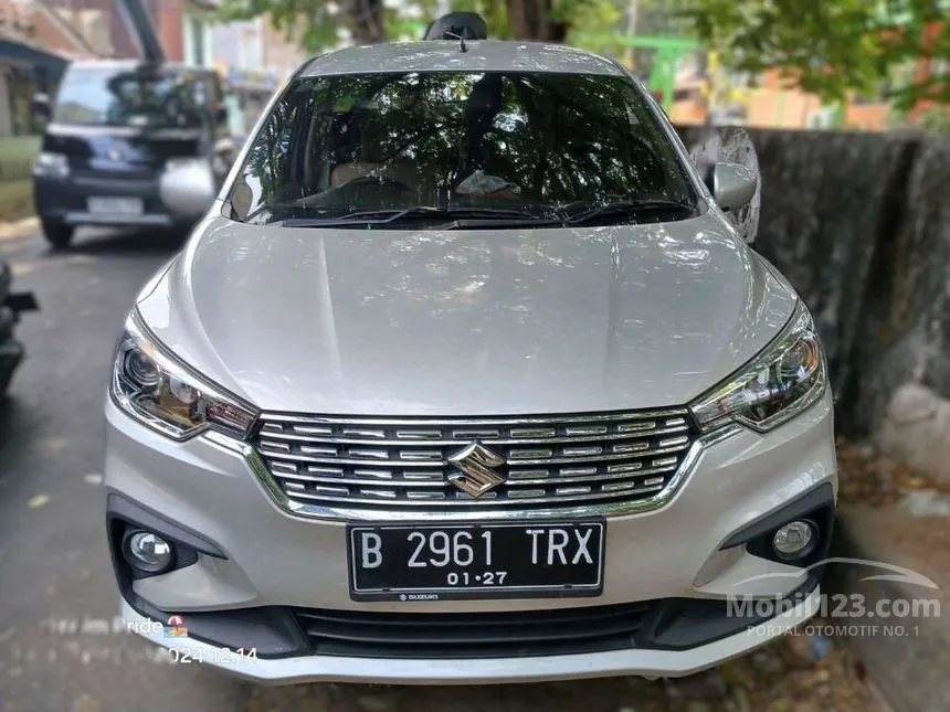 Jual Mobil Suzuki Ertiga 2021 GL 1.5 di Jawa Barat Manual MPV Silver Rp 160.000.000