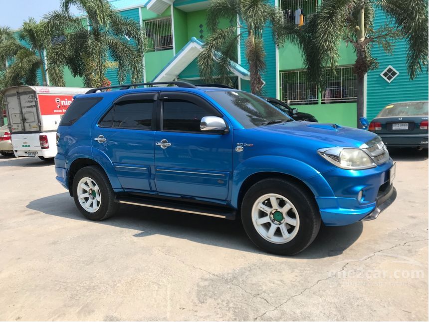 Toyota fortuner 2005