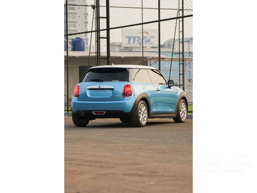 2016 MINI Cooper 3 Door Hatchback