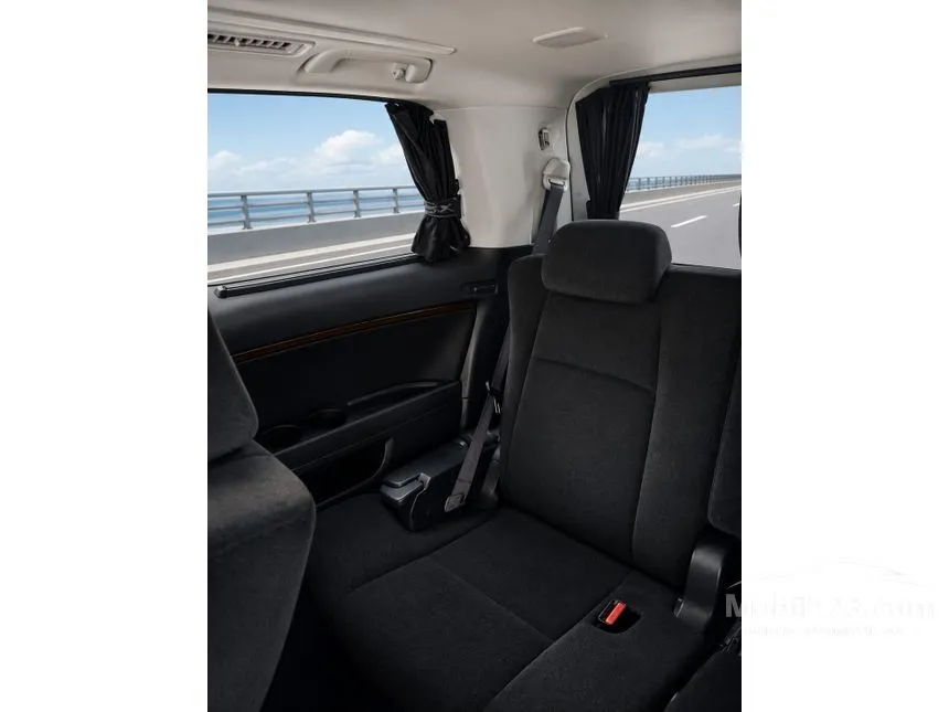 2011 Toyota Vellfire V MPV