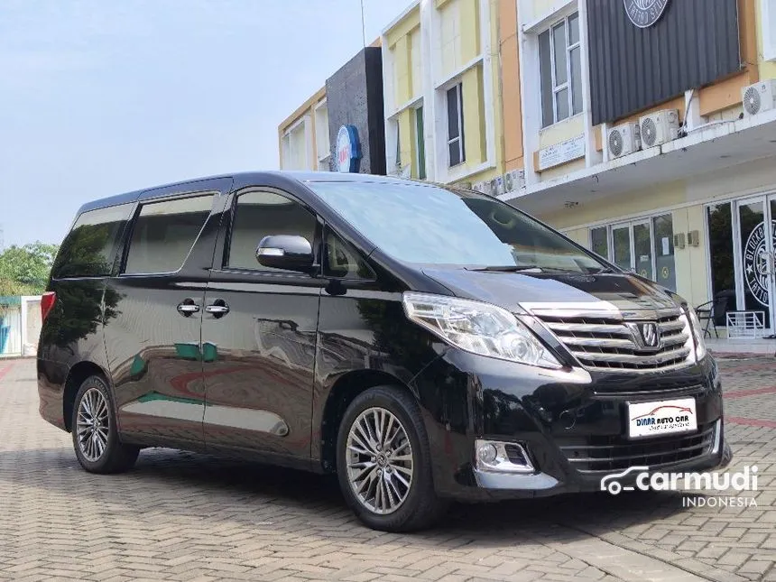 2013 Toyota Alphard G MPV