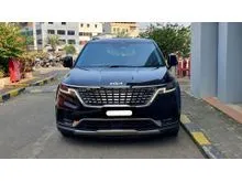 2023 KIA Grand Carnival 2.2 Premiere MPV hitam 11 seater km 25 ribuan