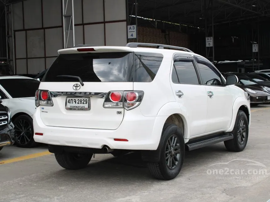 2015 Toyota Fortuner V SUV