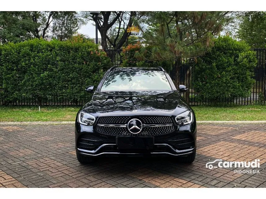 2022 Mercedes-Benz GLC200 AMG Line Night Edition SUV